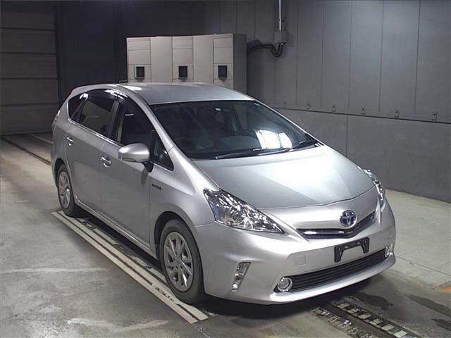 5324 Toyota Prius alpha ZVW41W 2011 г. (JU Gifu)